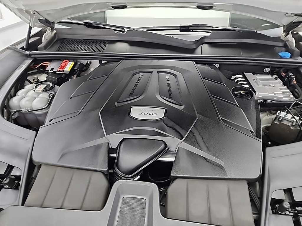 Porsche Cayenne - Vista 5