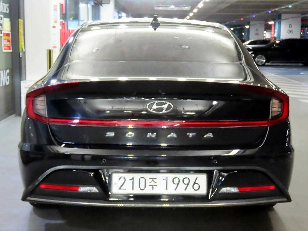 HYUNDAI Sonata - Vista 5