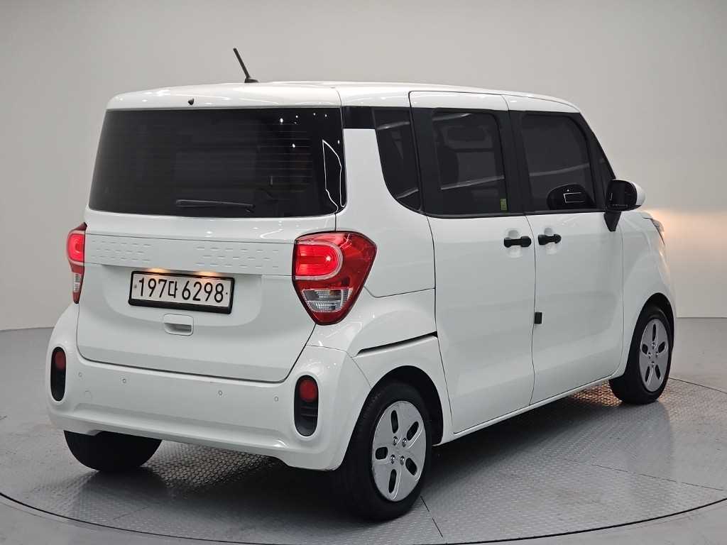 KIA Ray - Vista 4