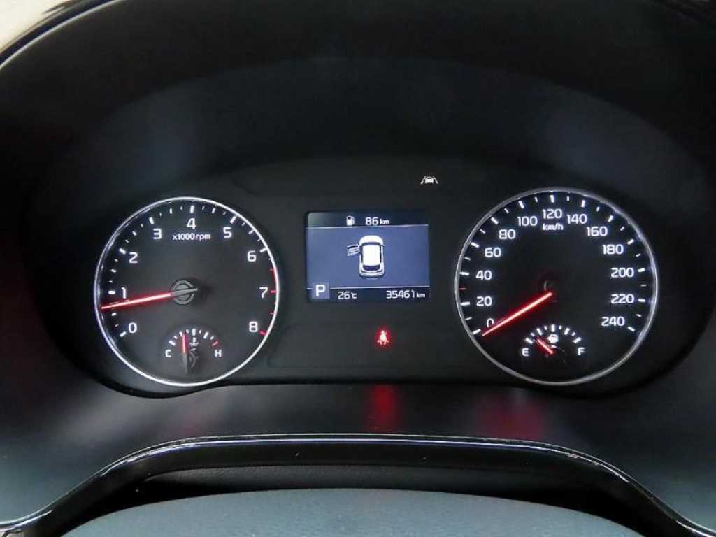 KIA Seltos - Vista 9