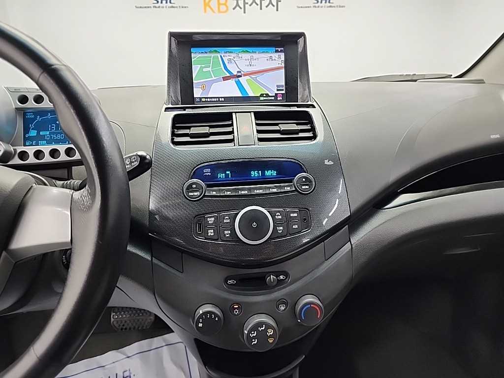 Chevrolet Spark - Vista 10