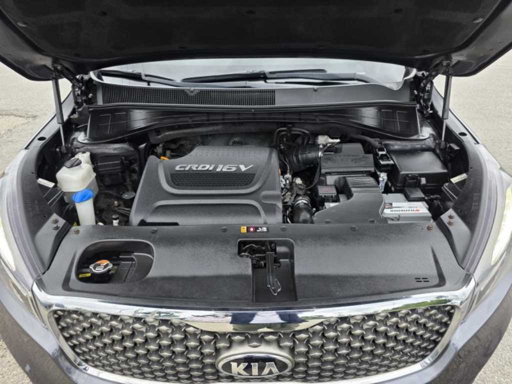 KIA Sorento - Vista 9
