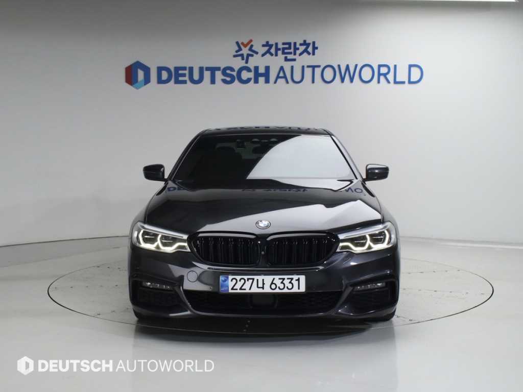 BMW 5 Series - Vista 3