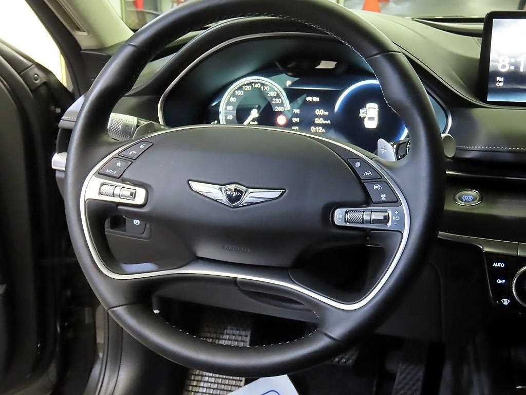 Genesis G80 - Vista 8