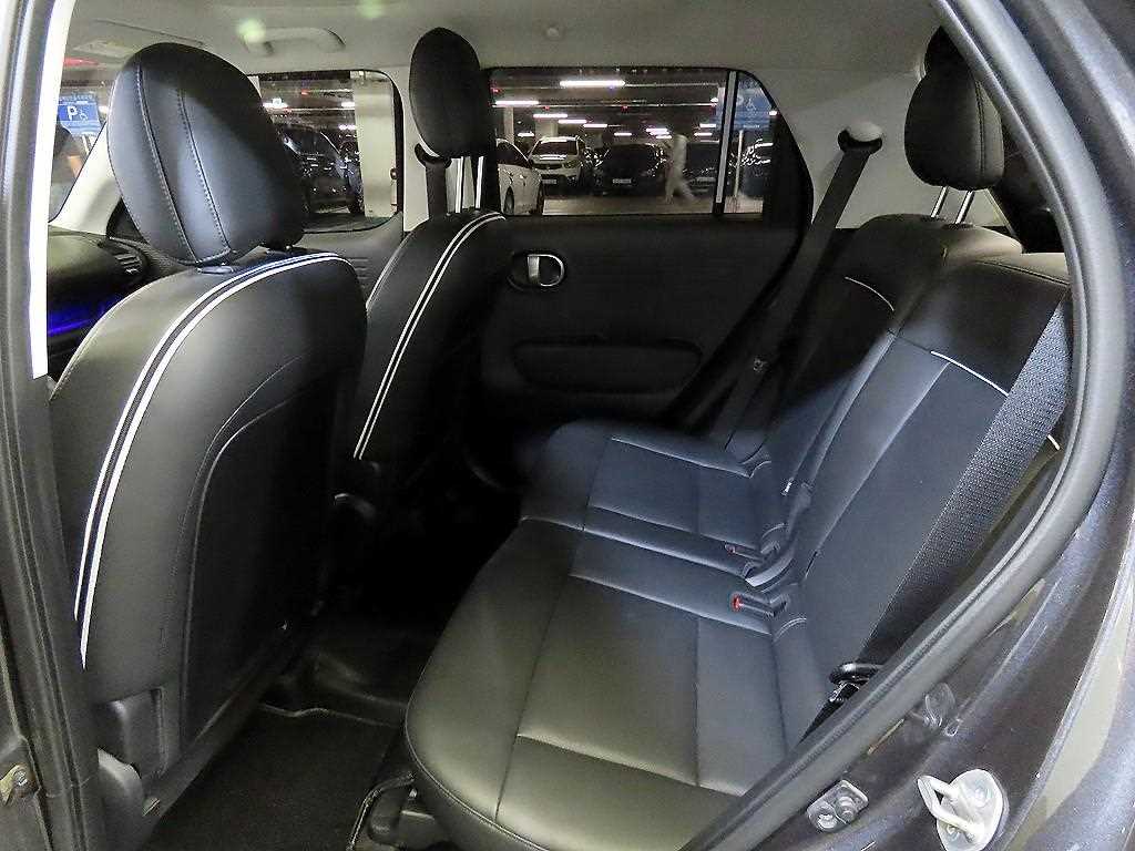 HYUNDAI Casper - Vista 7