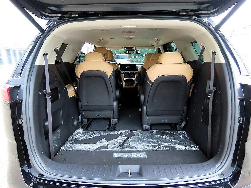 KIA Carnival 2023 Negro - Importación desde Corea - HF Imports Iquique - Foto 16