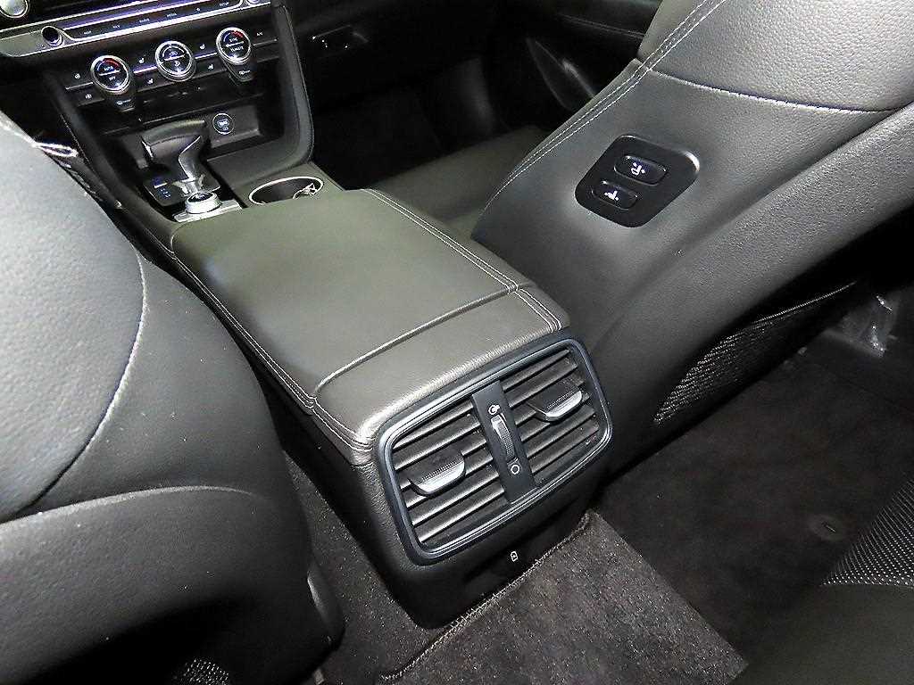 Genesis G70 2021 - Importación desde Corea - HF Imports Iquique - Foto 17