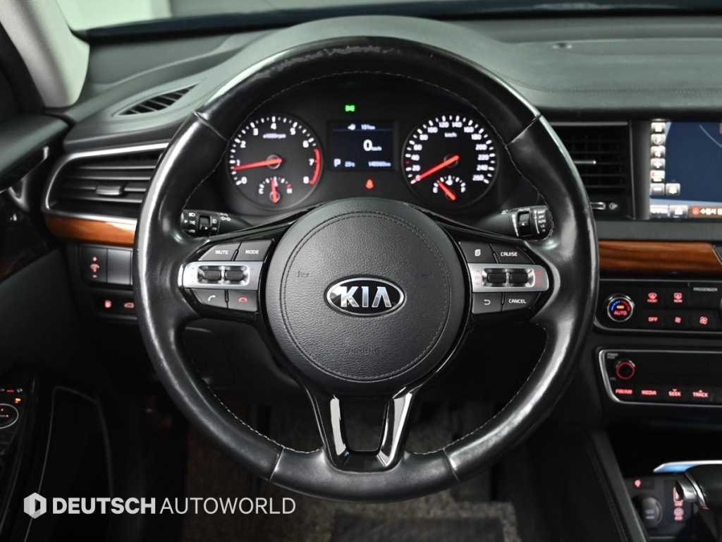 KIA K7 2016 Negro - Importación desde Corea - HF Imports Iquique - Foto 13