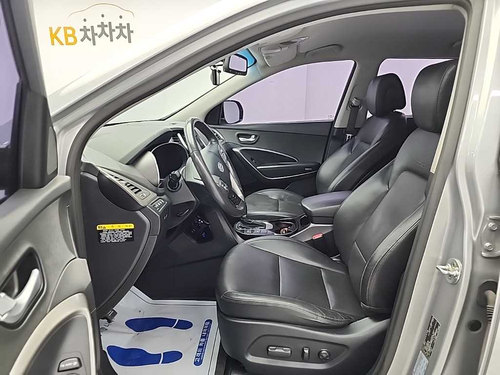 HYUNDAI Maxcruz - Vista 11