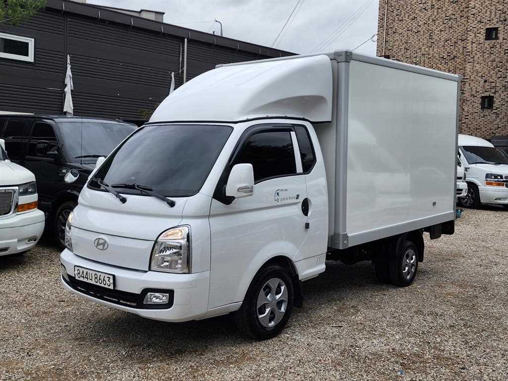 Small Truck Normal Box(High Deck) 2026 Blanco - Importación desde Corea - HF Imports Iquique - Foto 1
