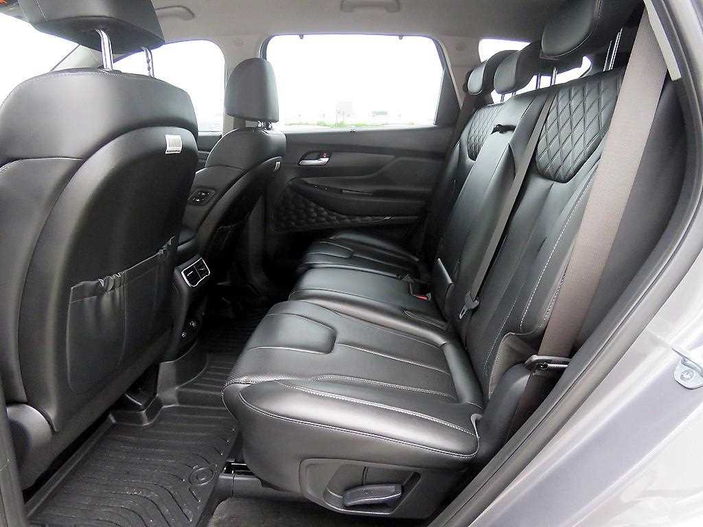 HYUNDAI Santa Fe - Vista 9