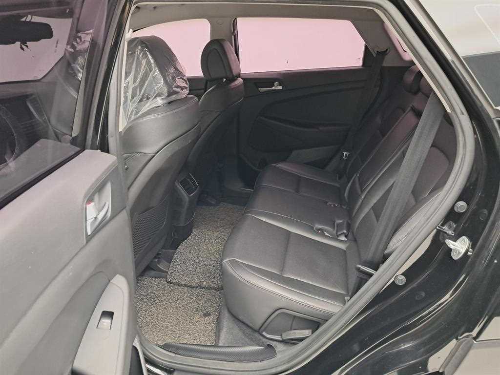 HYUNDAI Tucson - Vista 12