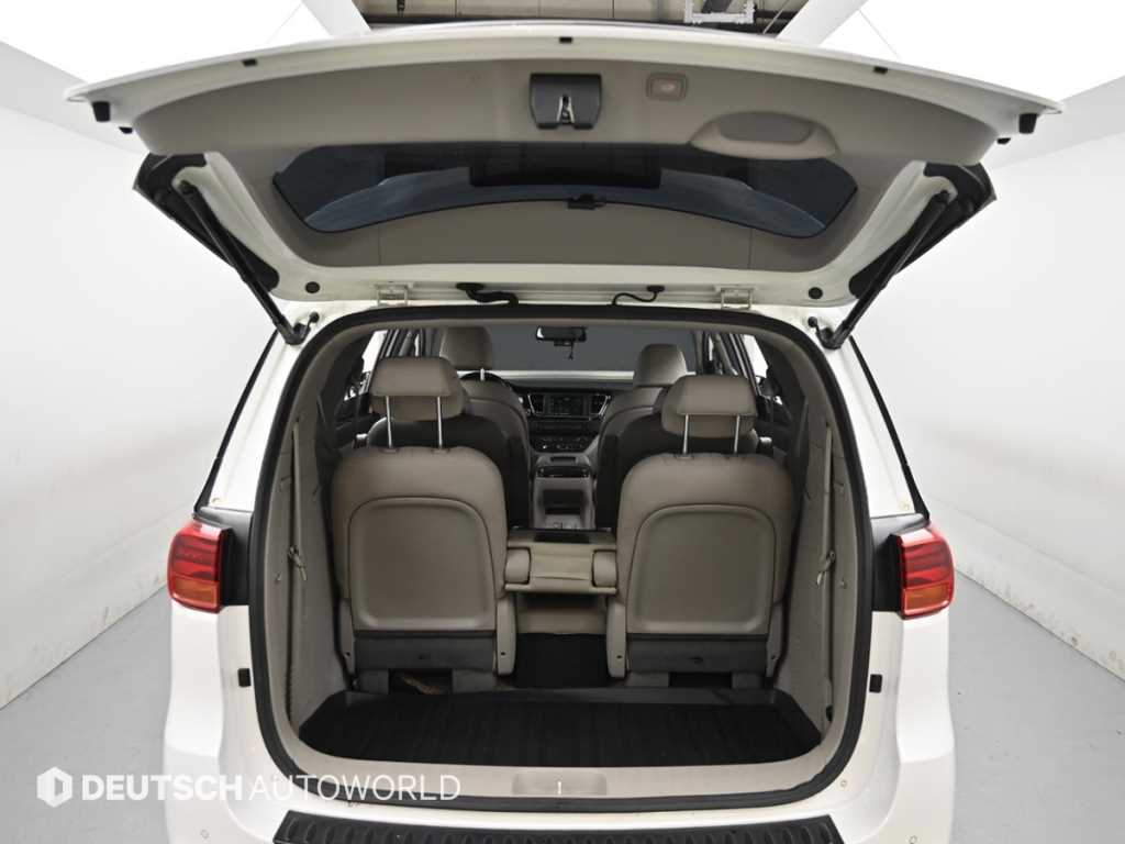KIA Carnival 2019 Blanco - Importación desde Corea - HF Imports Iquique - Foto 19