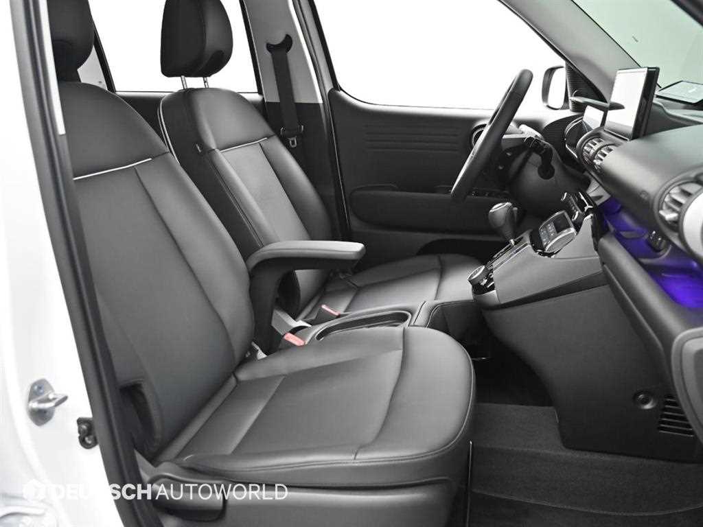 HYUNDAI Casper - Vista 10