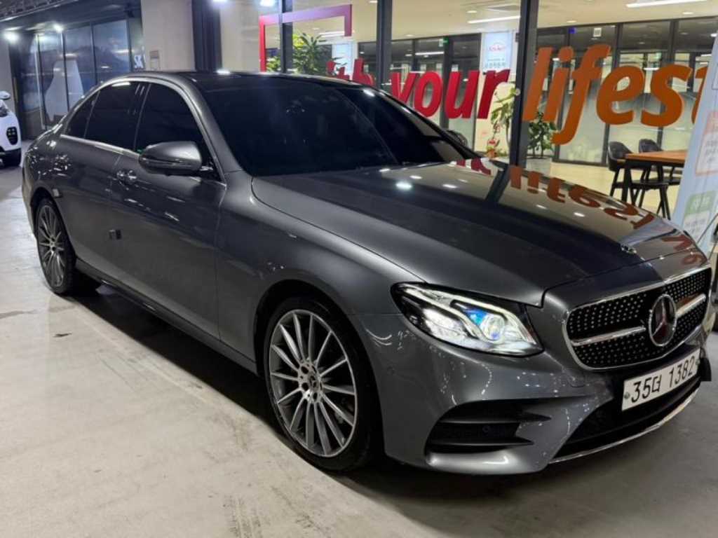 Mercedes Benz E class 2019 - Importación desde Corea - HF Imports Iquique - Foto 1