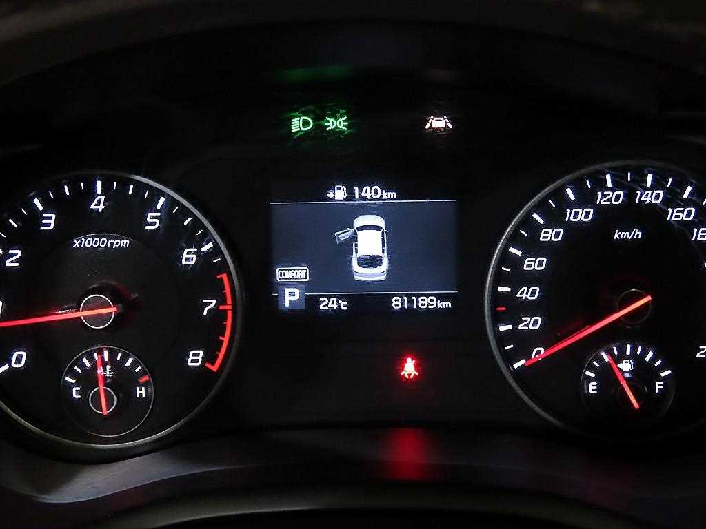 KIA Stinger - Vista 9