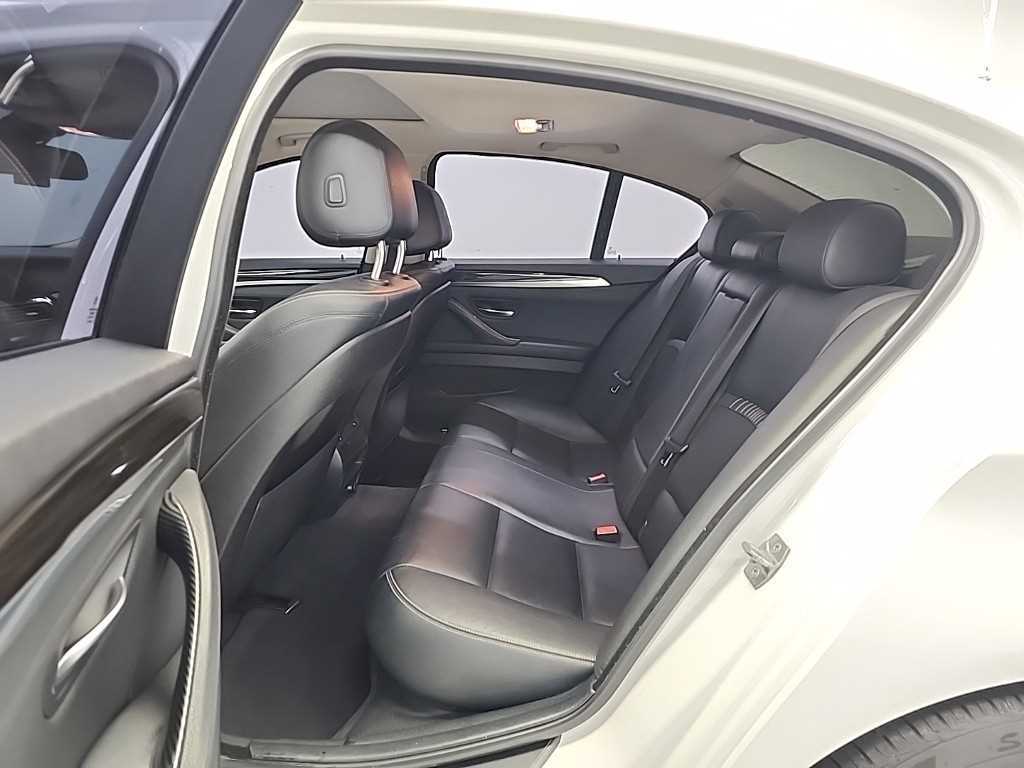 BMW 5 Series - Vista 12