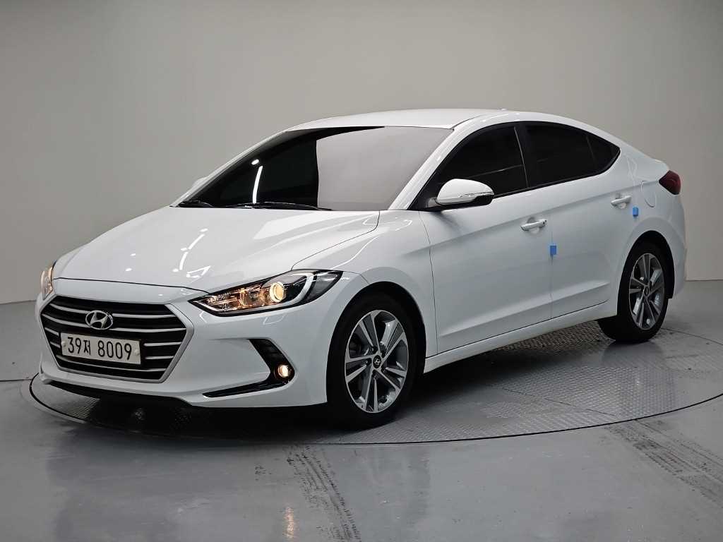 HYUNDAI Avante 2018 - Importación desde Corea - HF Imports Iquique - Foto 1