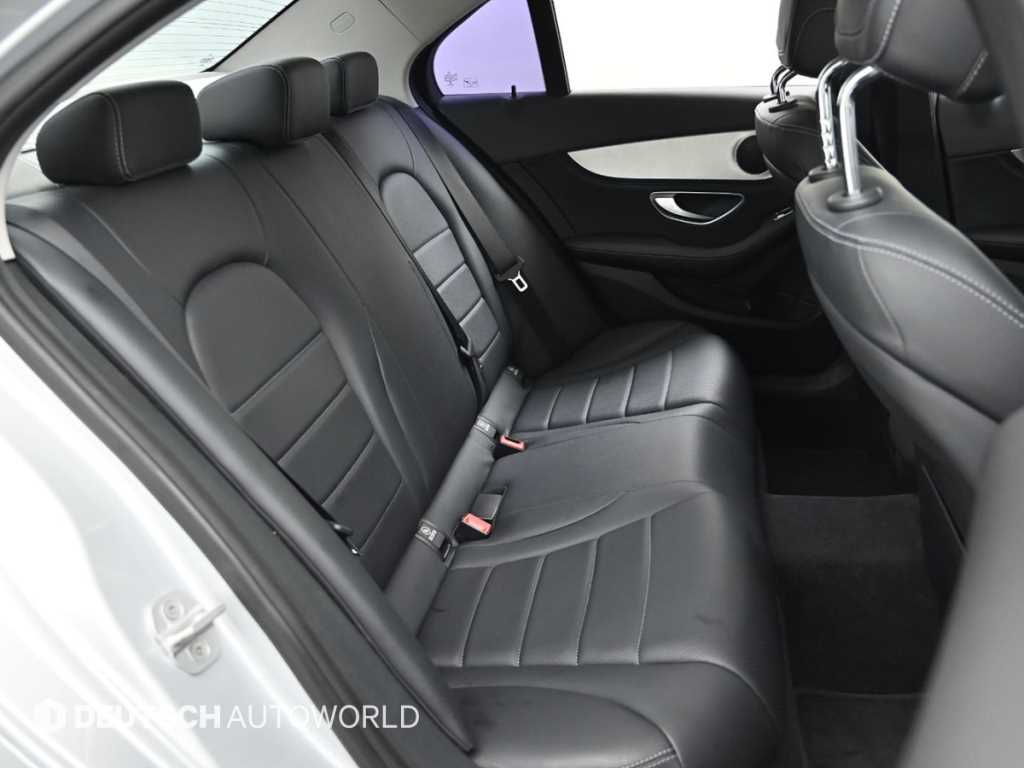 Mercedes Benz C Class - Vista 12