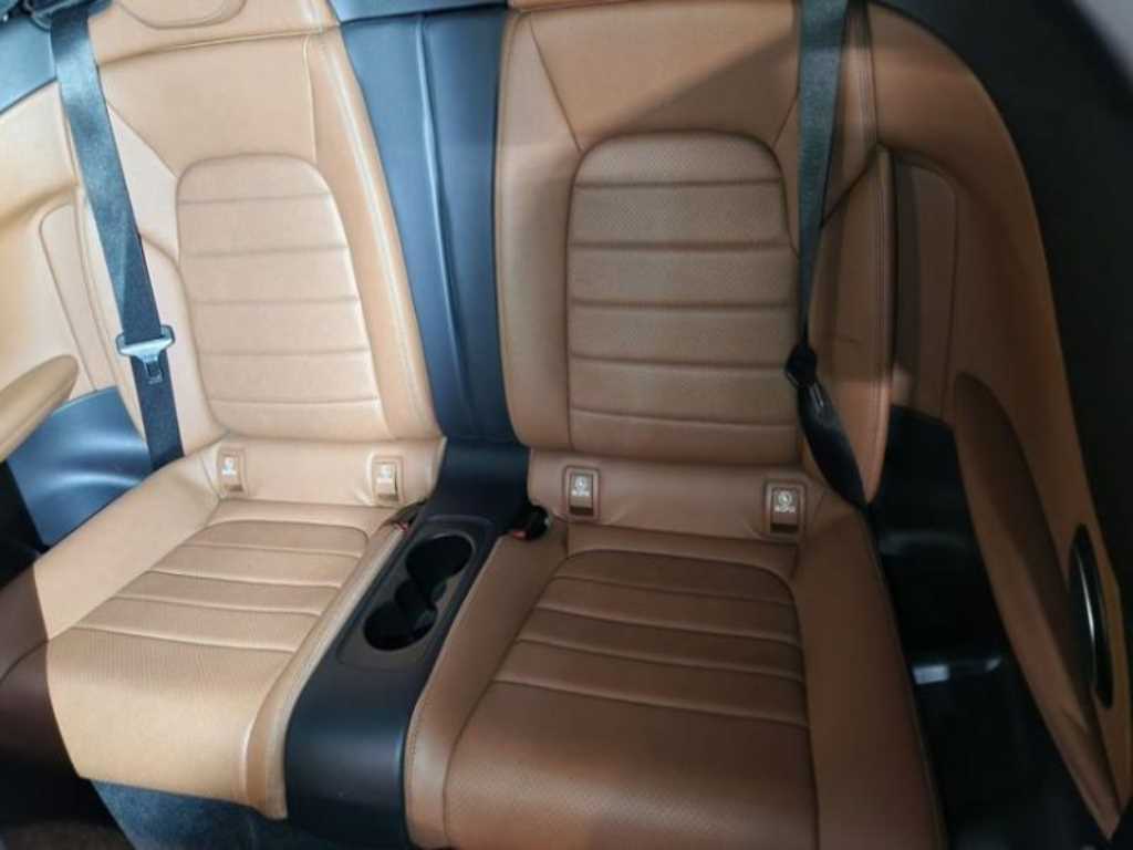 Mercedes Benz C Class - Vista 7