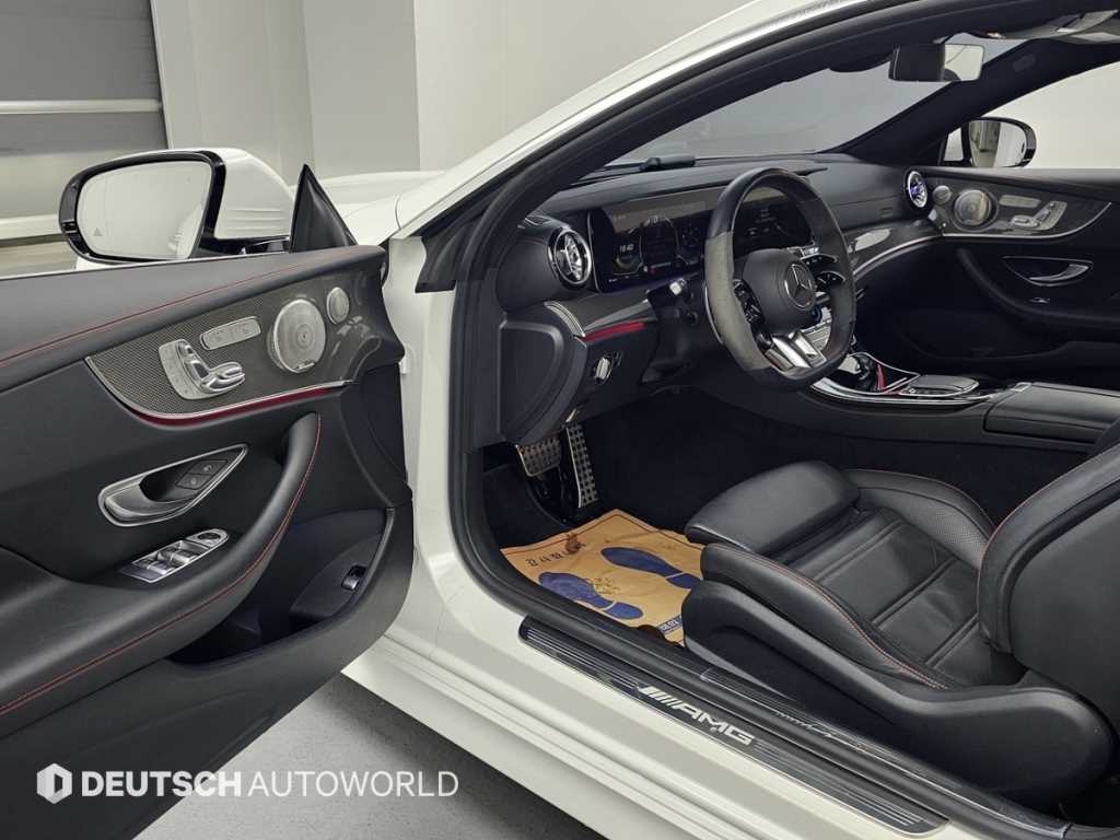 Mercedes Benz E class - Vista 10
