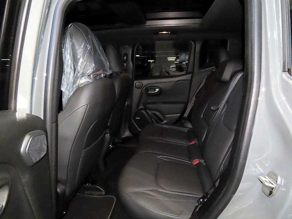 Jeep Renegade - Vista 7