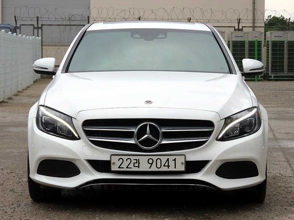 Mercedes Benz C Class 2018