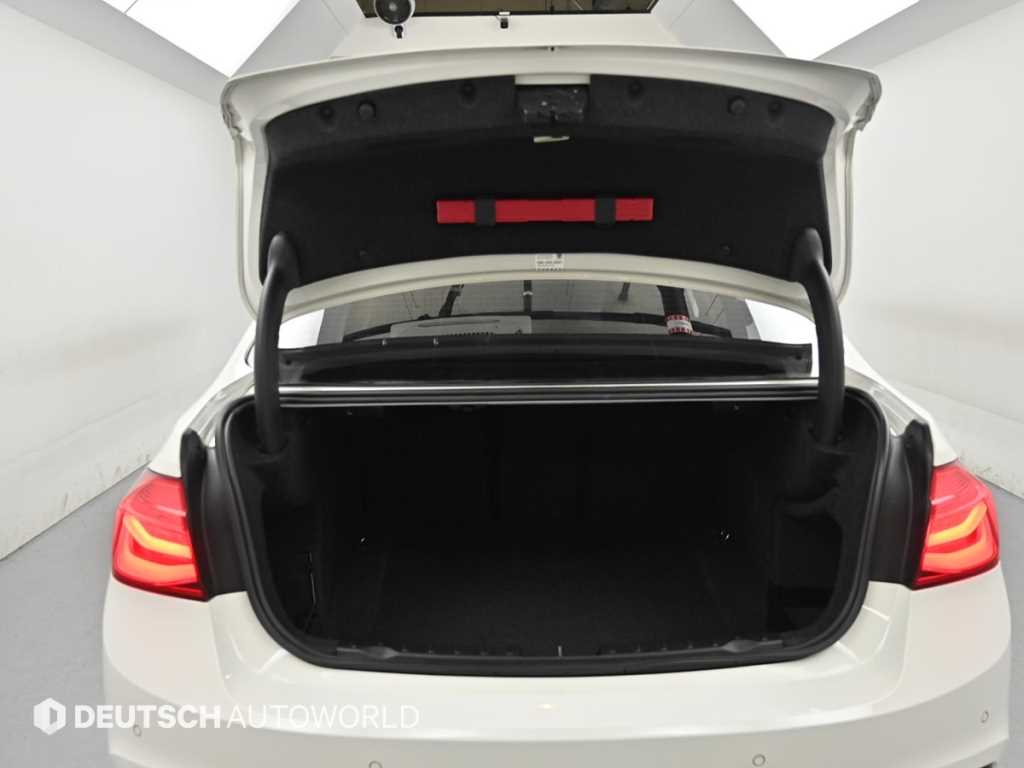 BMW 3 series 2018 Blanco - Importación desde Corea - HF Imports Iquique - Foto 19