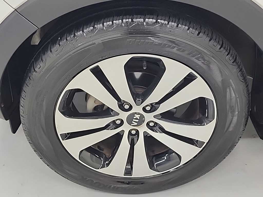 KIA Sportage 2011 Blanco - Importación desde Corea - HF Imports Iquique - Foto 18