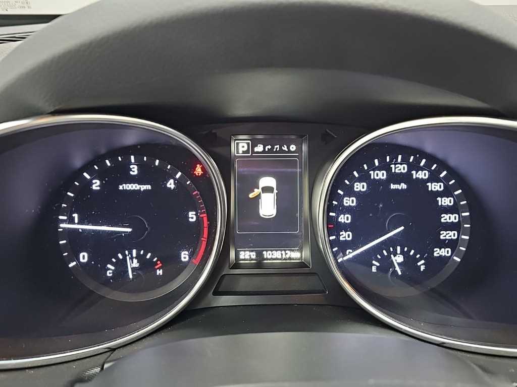 HYUNDAI Santa Fe - Vista 6