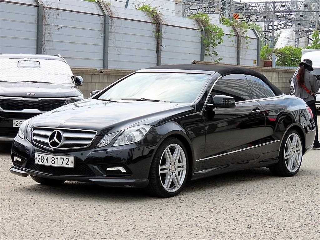 Mercedes Benz E class - Vista 5