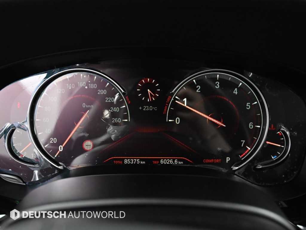 BMW 5 Series - Vista 8