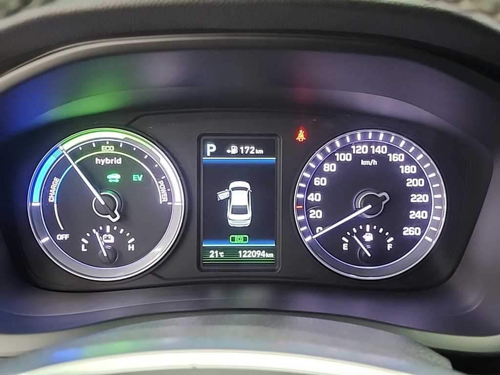 HYUNDAI Sonata - Vista 6