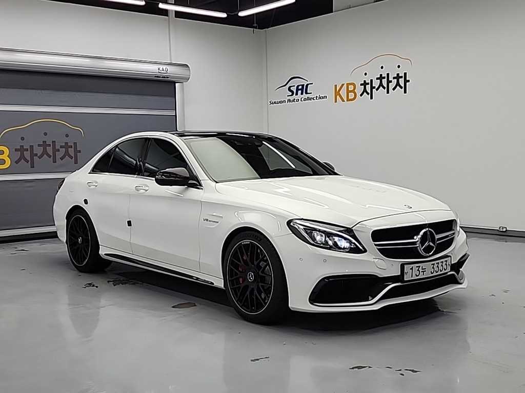 Mercedes Benz C Class - Vista 4