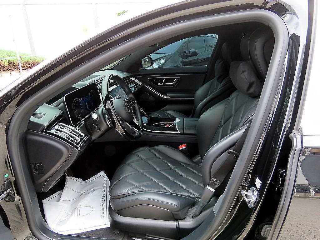 Mercedes Benz S Class - Vista 5