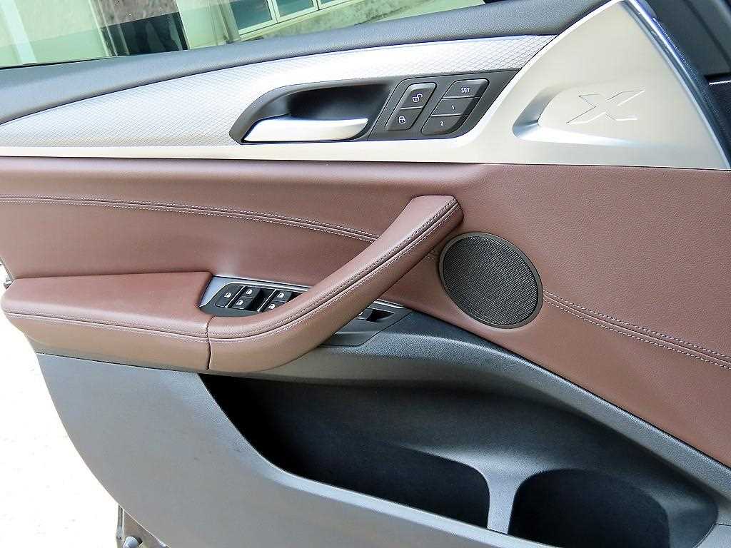 BMW X3 - Vista 12