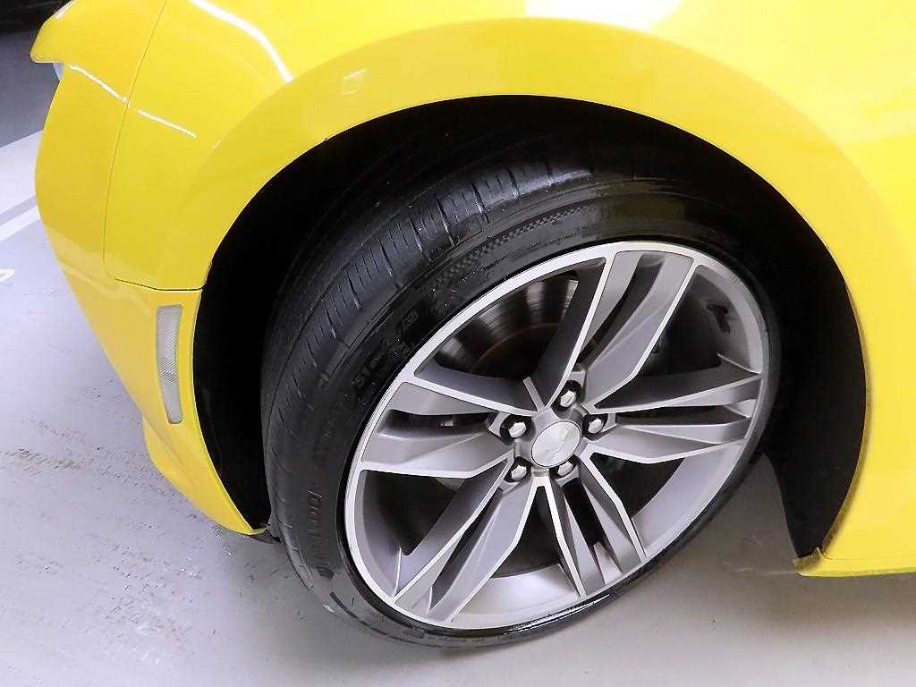 Chevrolet Camaro 2017 Amarillo - Importación desde Corea - HF Imports Iquique - Foto 19