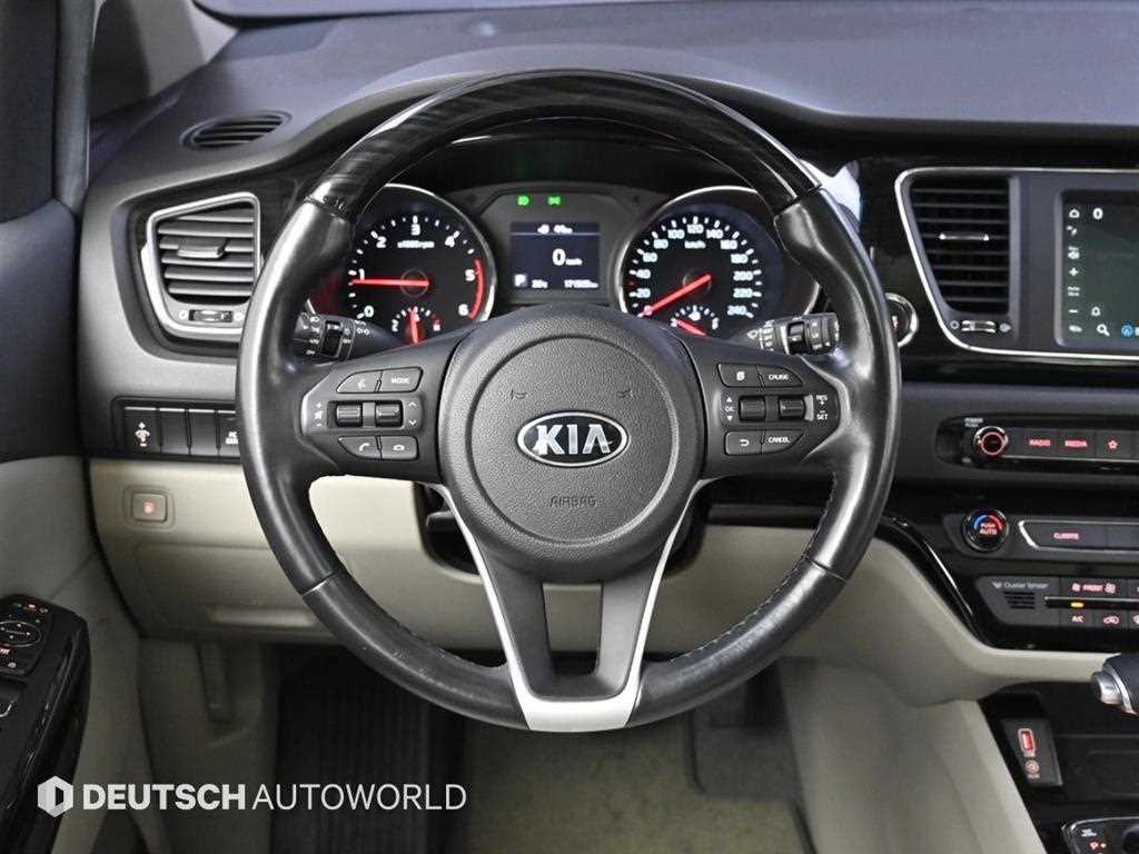 KIA Carnival 2019 Blanco - Importación desde Corea - HF Imports Iquique - Foto 13