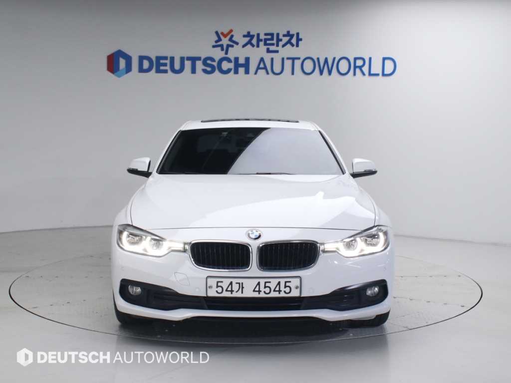 BMW 3 series - Vista 3