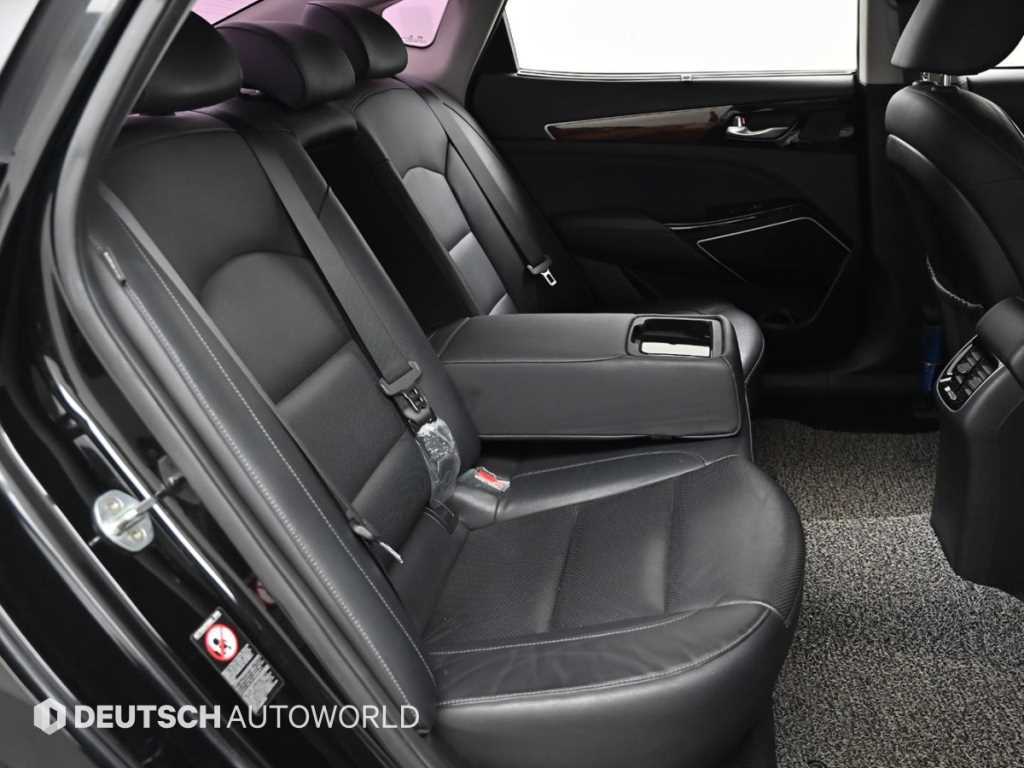 KIA K7 - Vista 12