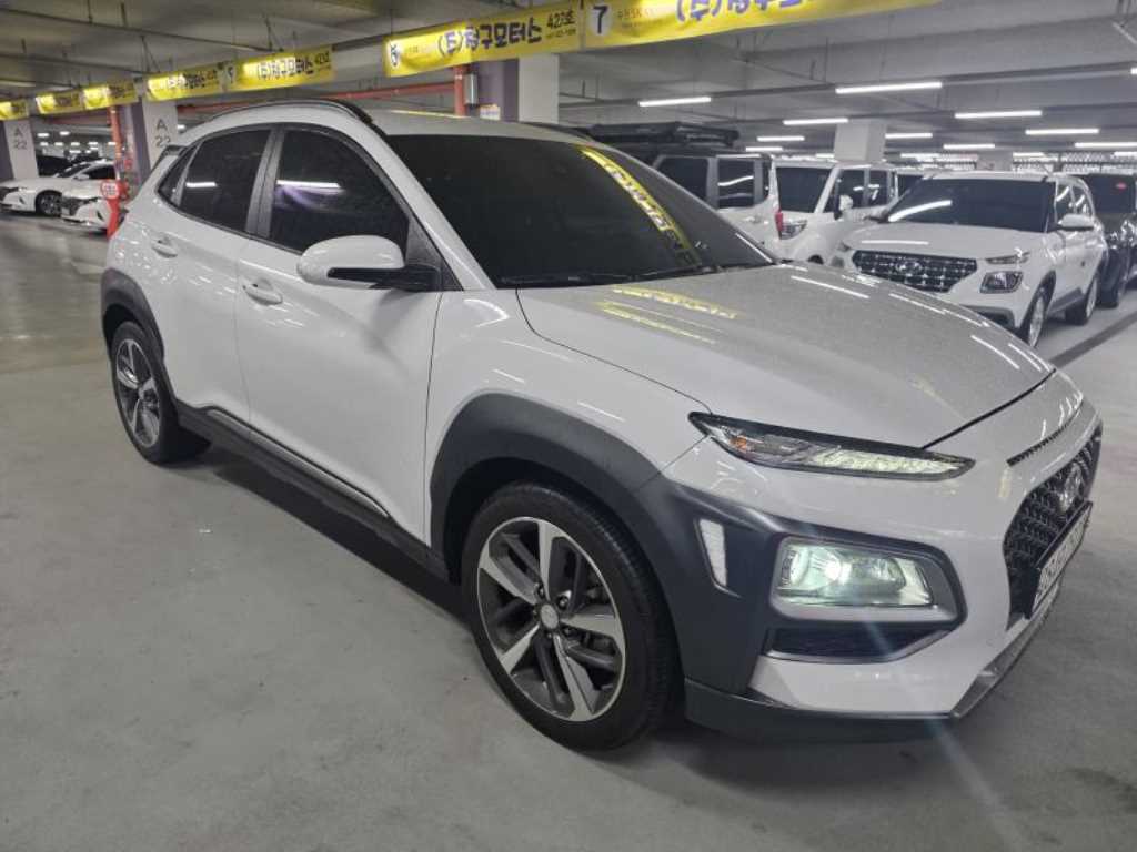 HYUNDAI Kona - Vista 2