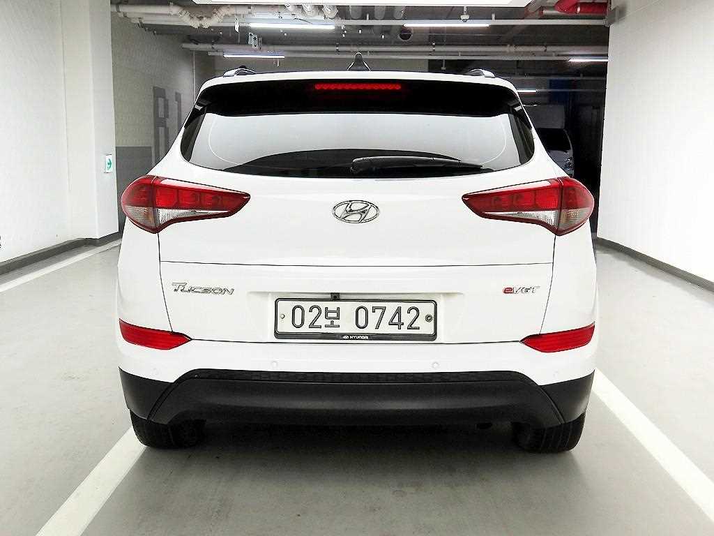 HYUNDAI Tucson - Vista 3