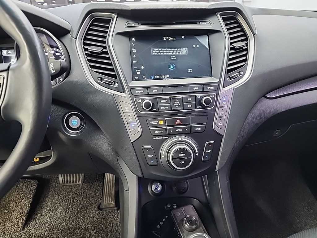 HYUNDAI Santa Fe - Vista 10