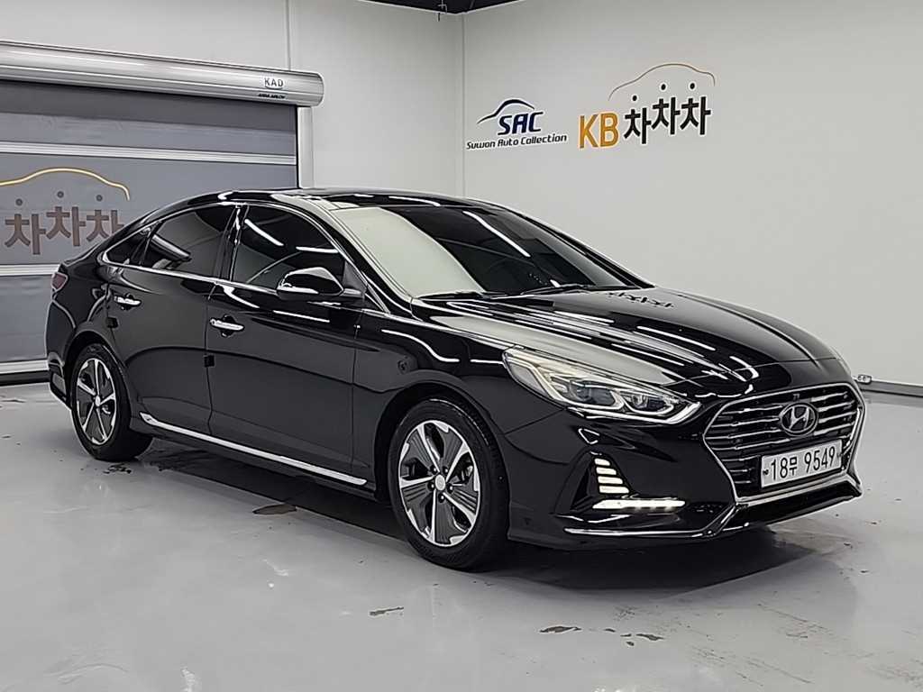 HYUNDAI Sonata - Vista 4