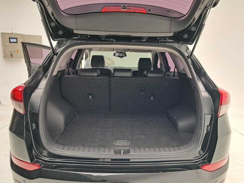HYUNDAI Tucson 2016 Negro - Importación desde Corea - HF Imports Iquique - Foto 17