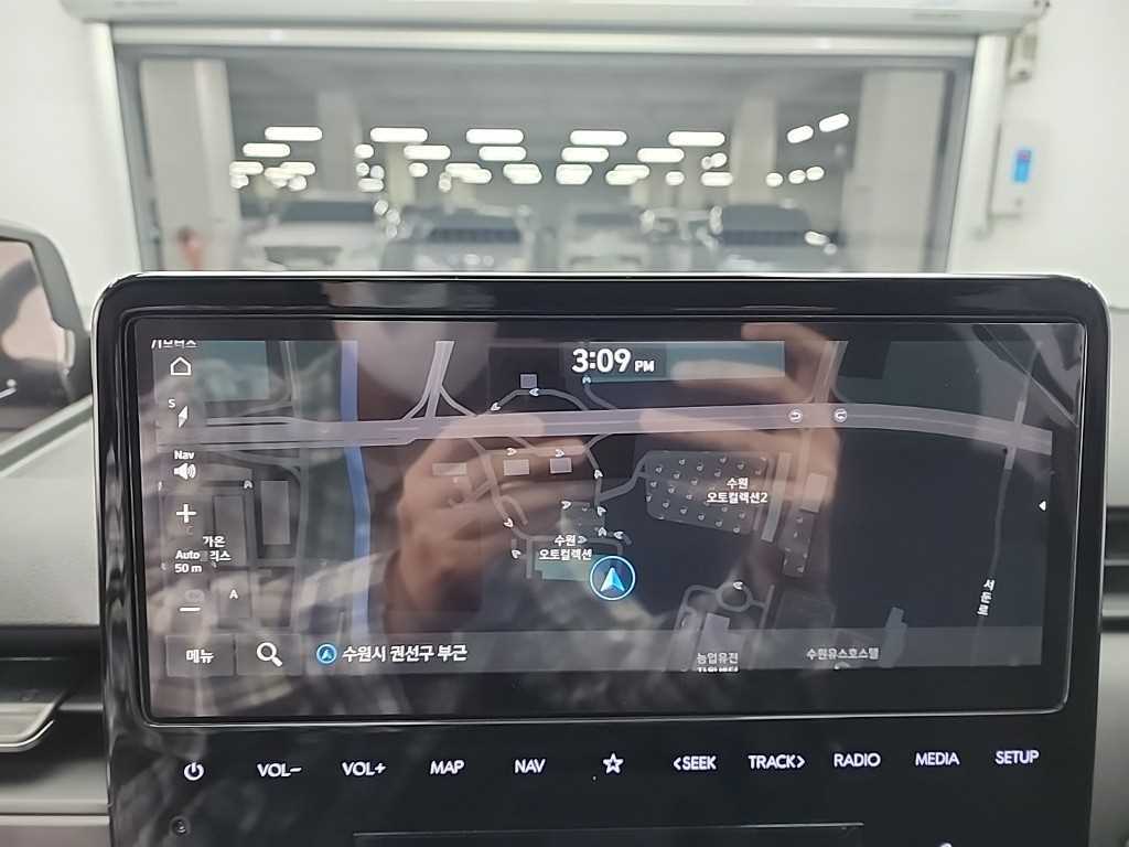 HYUNDAI Staria 2023 Plateado - Importación desde Corea - HF Imports Iquique - Foto 16