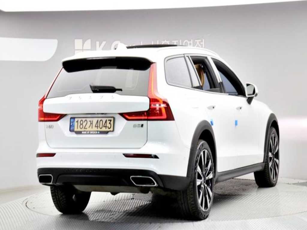 Volvo V60 2022 - Importación desde Corea - HF Imports Iquique - Foto 19