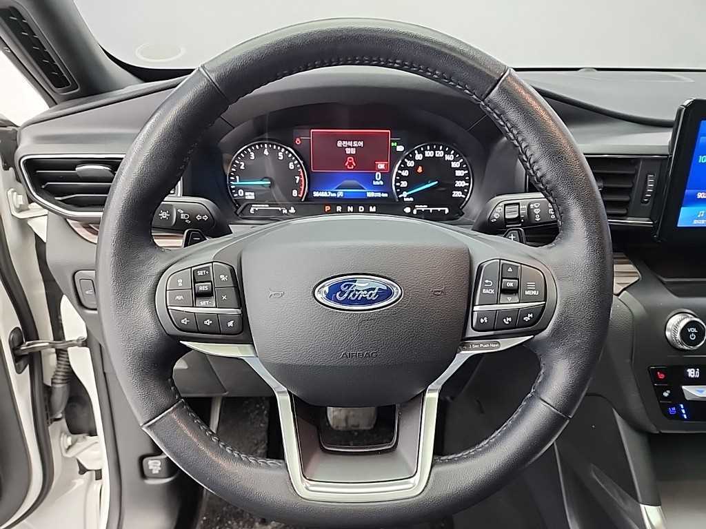 Ford Explorer - Vista 9