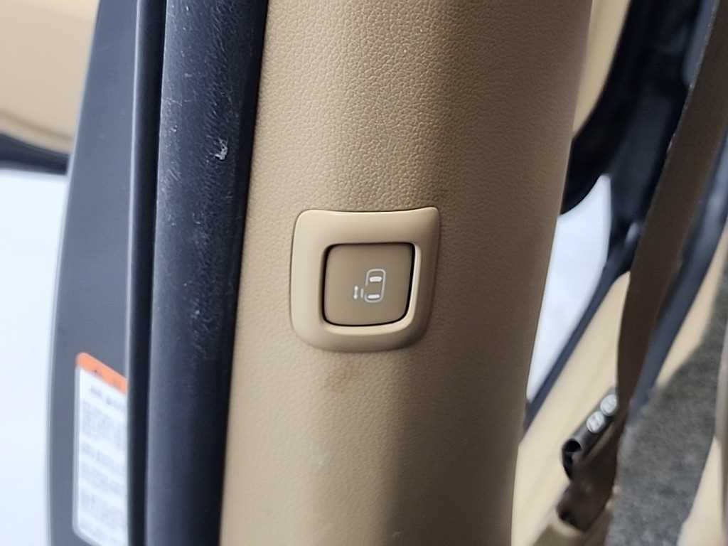 KIA Carnival 2018 Negro - Importación desde Corea - HF Imports Iquique - Foto 15