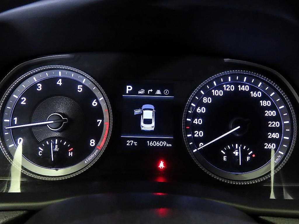 HYUNDAI Sonata - Vista 9